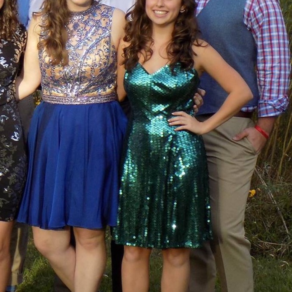 Vintage Emerald Green Sequin Formal Dress: Size SM - Picture 5 of 8